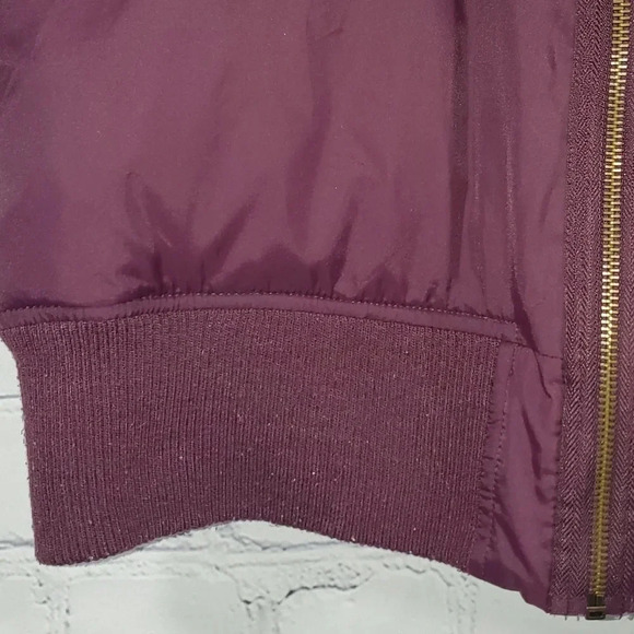 Maurice’s Women's Maroon Crop Vest with Stripes Size L - Picture 4 of 12